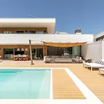 Luxury - Casa Do Forte- Infinity Pool Sea View- Walking Distance By Dreamvillasalbufeira * البوفيرا